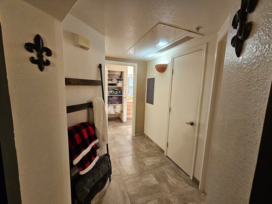 Furnished Finder property 1055556_1 photo 14