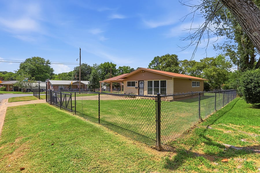Furnished Finder property 1055560_1 photo 27