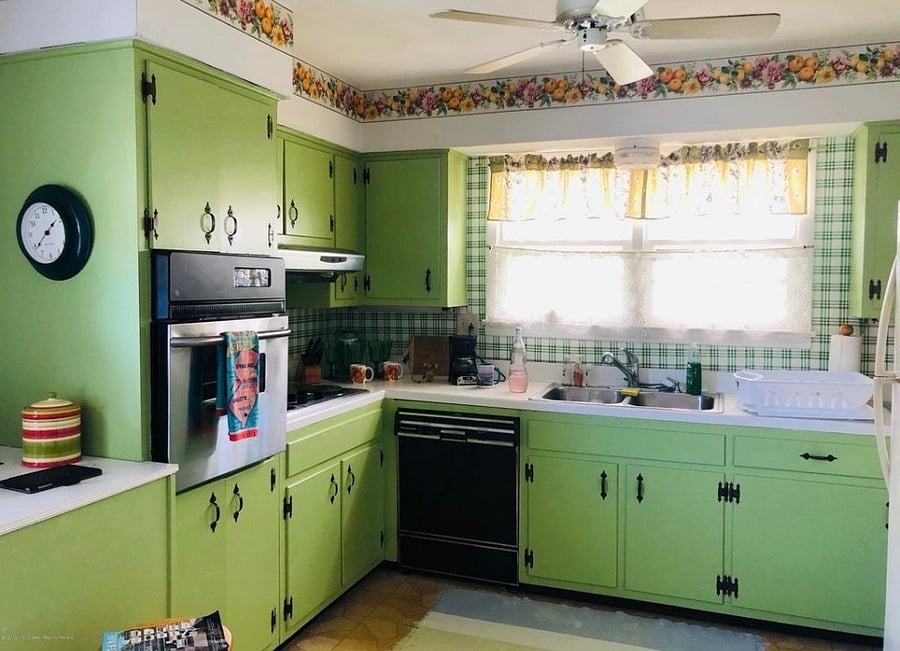 Furnished Finder property 1055571_1 photo 10
