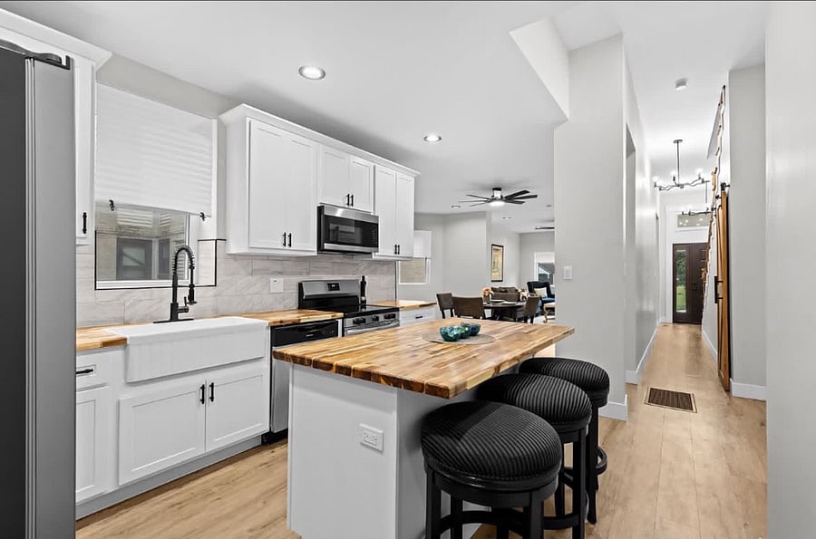 Furnished Finder property 1055580_1 photo 14