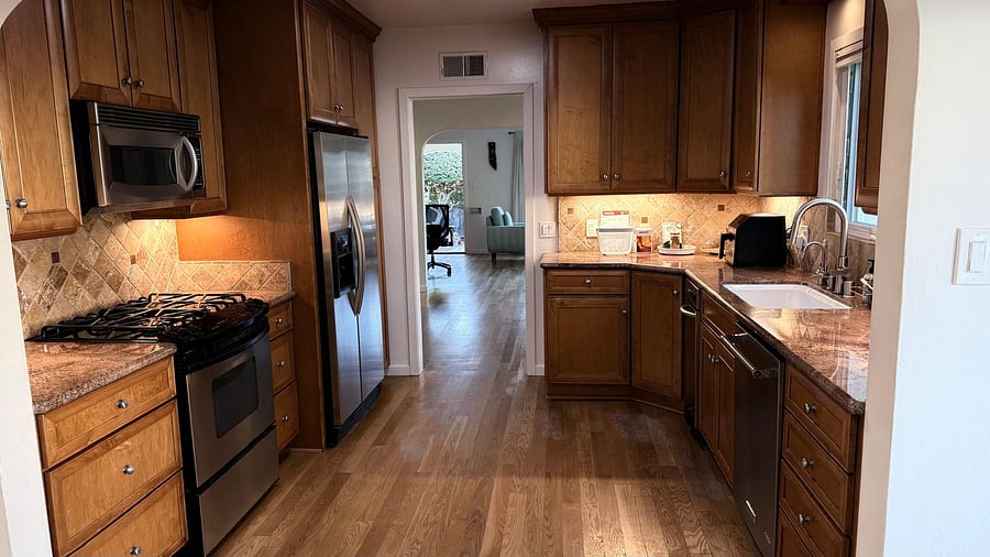 Furnished Finder property 1055597_1 photo 11