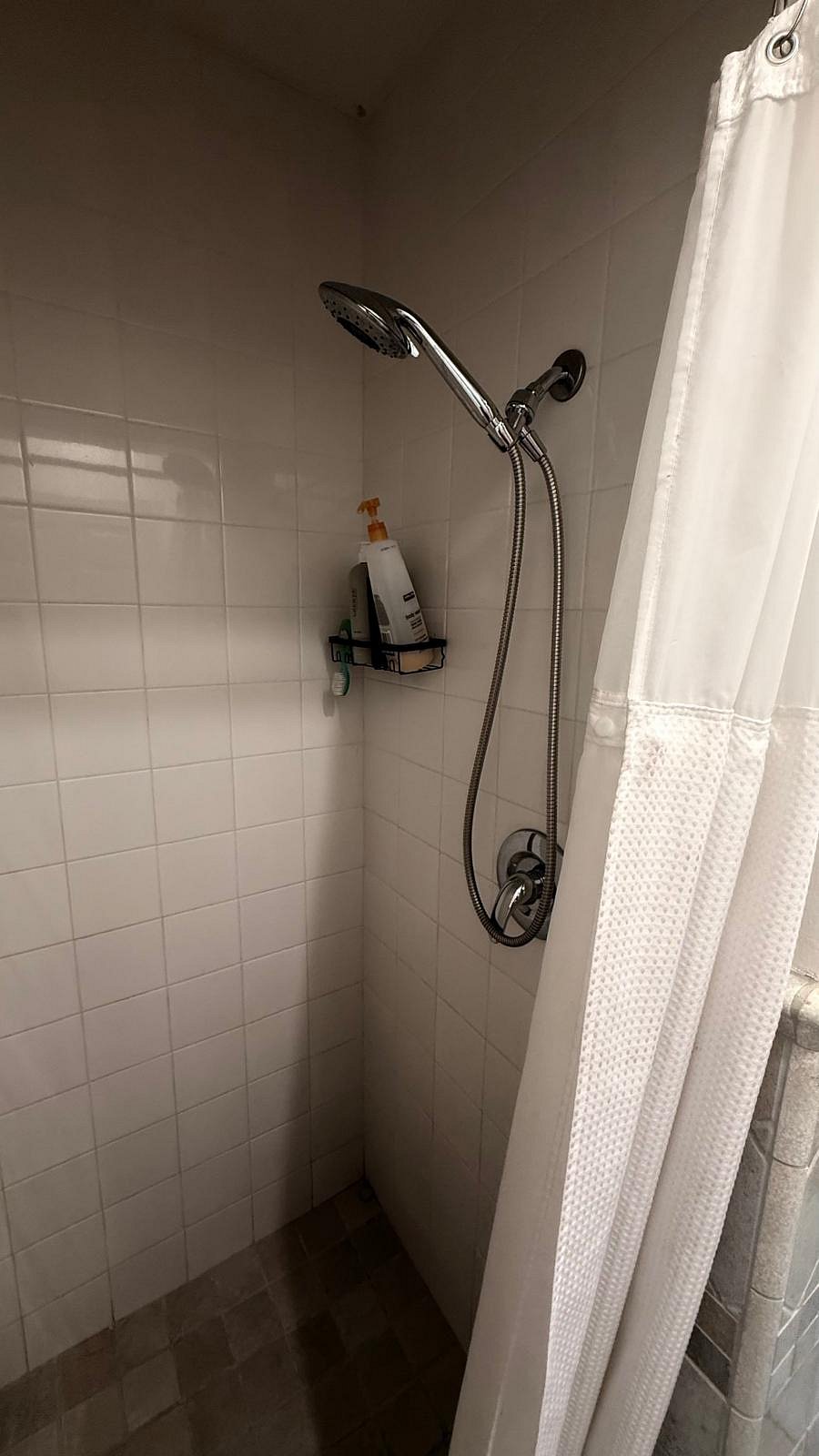 Furnished Finder property 1055597_1 photo 4