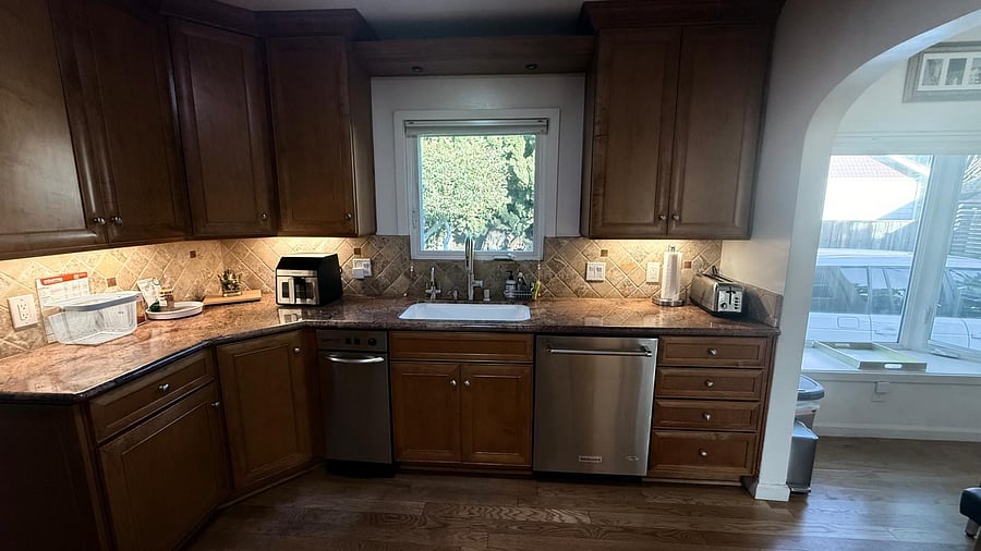 Furnished Finder property 1055597_1 photo 9