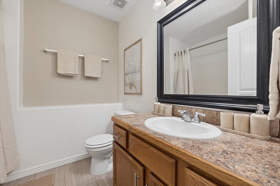 Furnished Finder property 1055598_3 photo 33