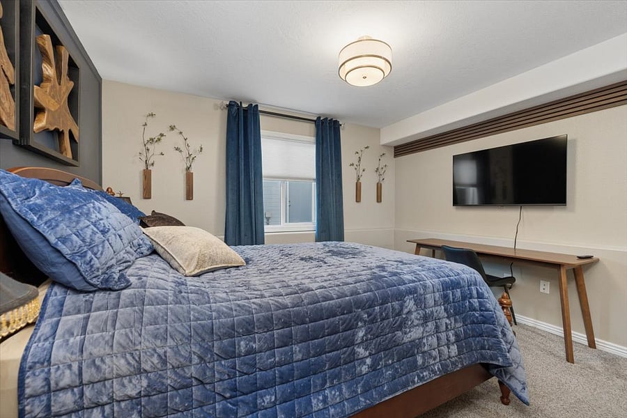 Furnished Finder property 1055598_5 photo 33