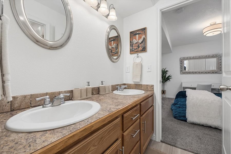Furnished Finder property 1055598_5 photo 37