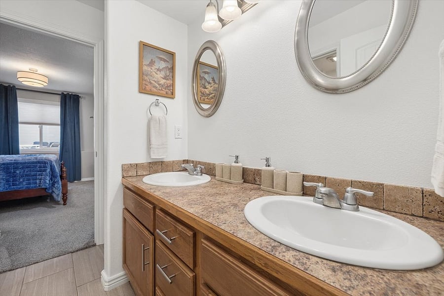 Furnished Finder property 1055598_5 photo 36
