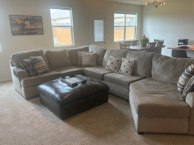 Furnished Finder property 1055599_1 photo 3