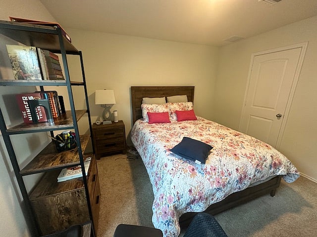 Furnished Finder property 1055599_1 photo 28