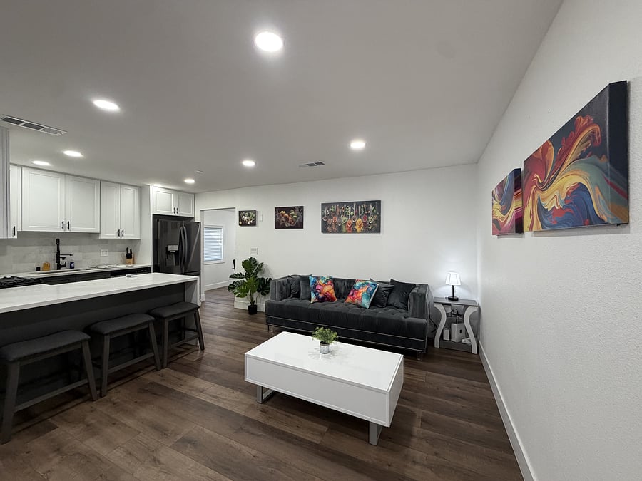 Furnished Finder property 1055601_1 photo 7