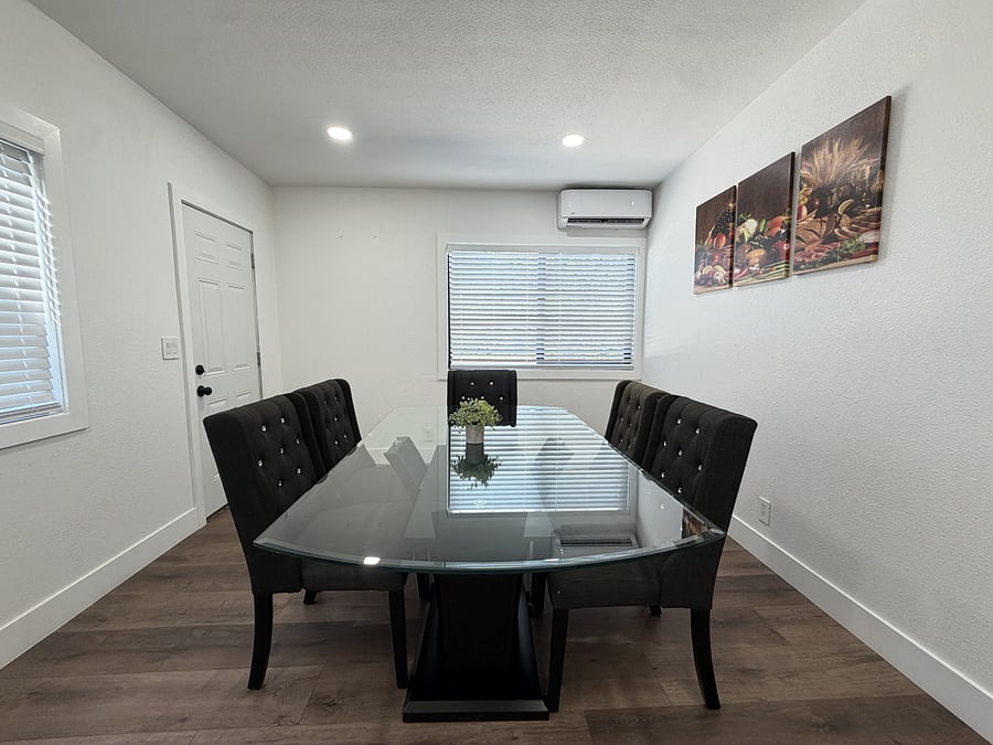Furnished Finder property 1055601_1 photo 10