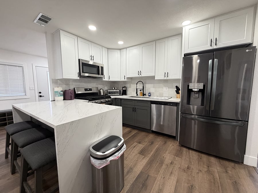 Furnished Finder property 1055601_1 photo 12
