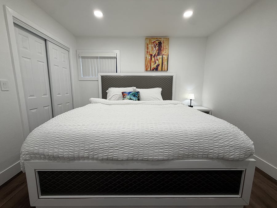 Furnished Finder property 1055601_1 photo 17