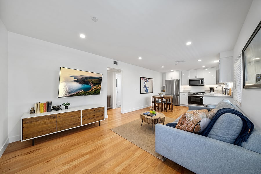 Furnished Finder property 1055604_1 photo 3