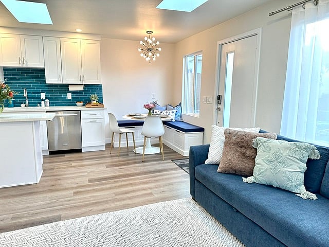 Furnished Finder property 1055605_1 photo 21