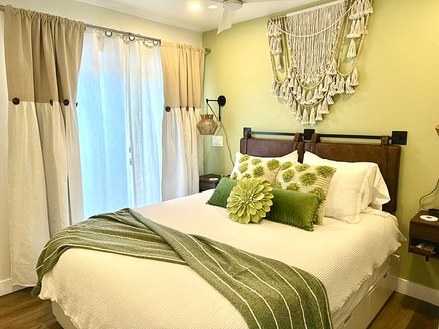 Furnished Finder property 1055605_1 photo 4