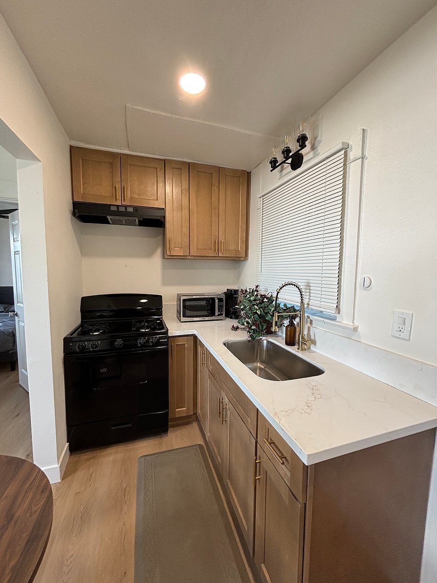 Furnished Finder property 1055608_1 photo 4