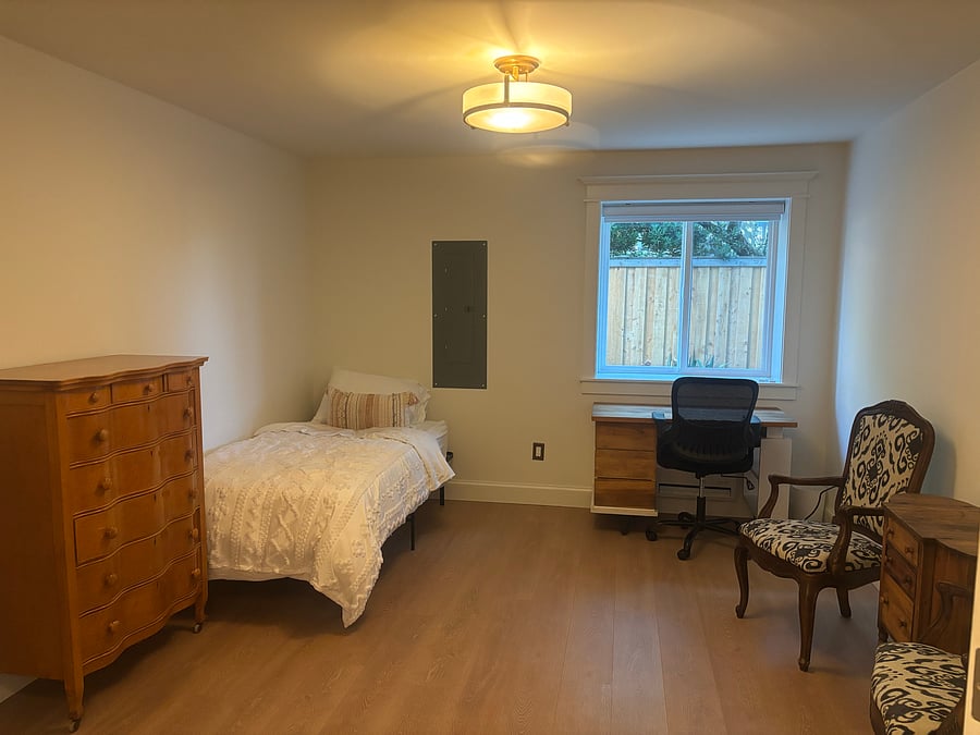 Furnished Finder property 1055610_1 photo 13