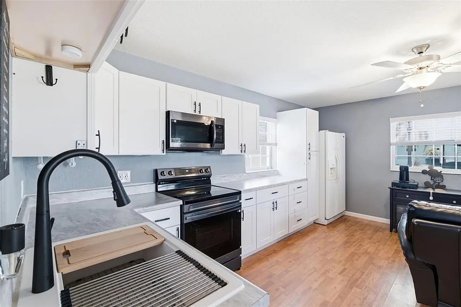 Furnished Finder property 1055612_1 photo 9