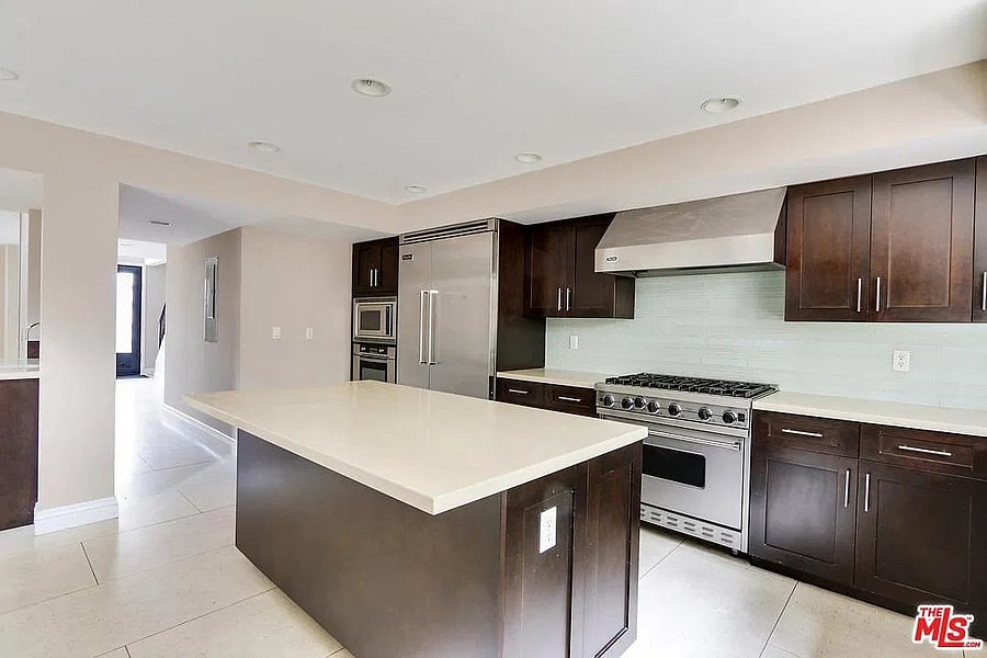 Furnished Finder property 1055613_1 photo 15