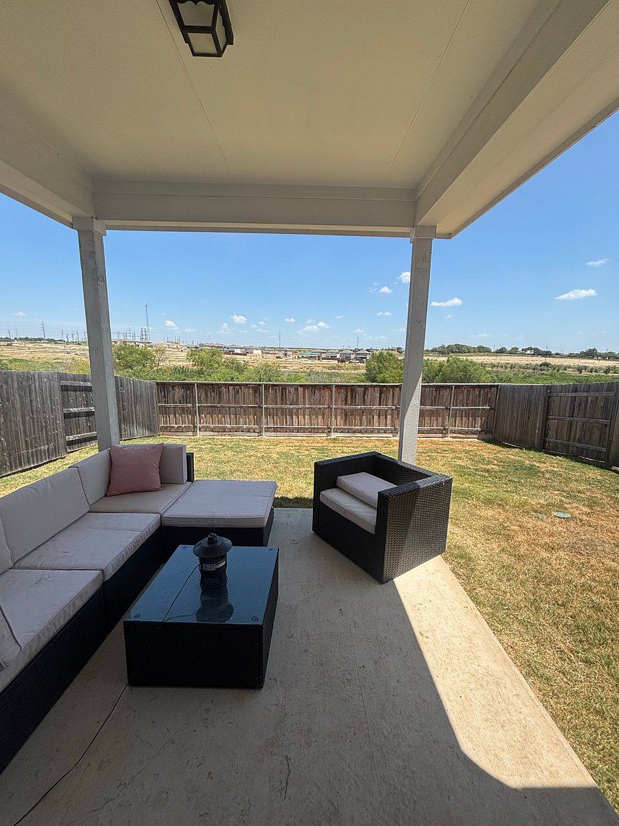 Furnished Finder property 1055614_1 photo 24