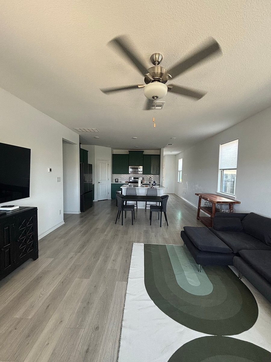 Furnished Finder property 1055614_1 photo 8