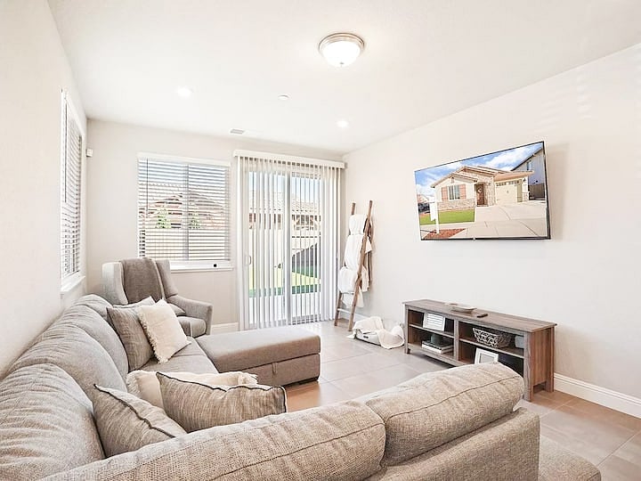 Furnished Finder property 1055620_1 photo 6