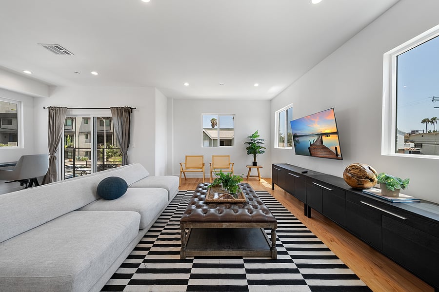 Furnished Finder property 1055622_1 photo 1