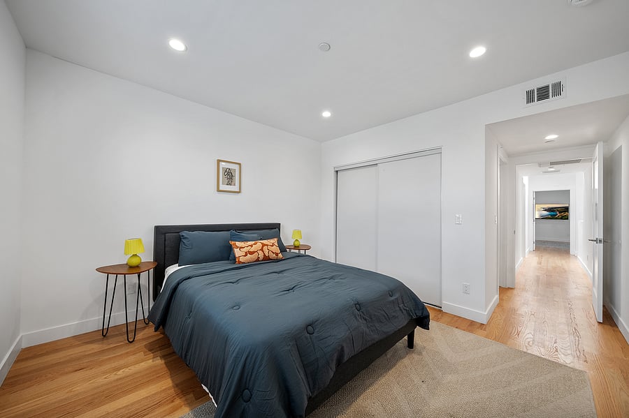 Furnished Finder property 1055622_1 photo 22