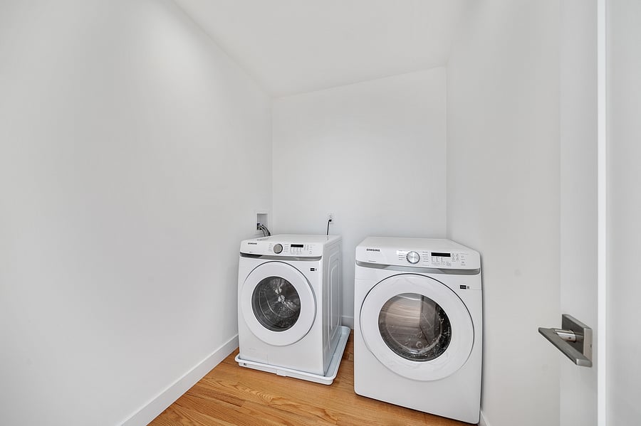Furnished Finder property 1055622_1 photo 24