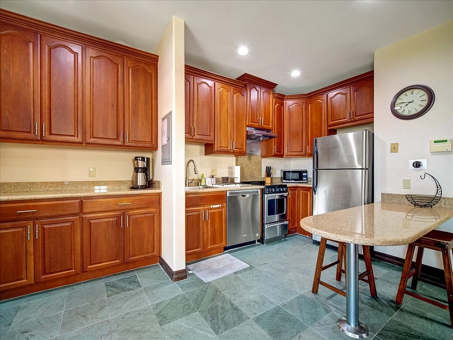 Furnished Finder property 1055623_1 photo 9