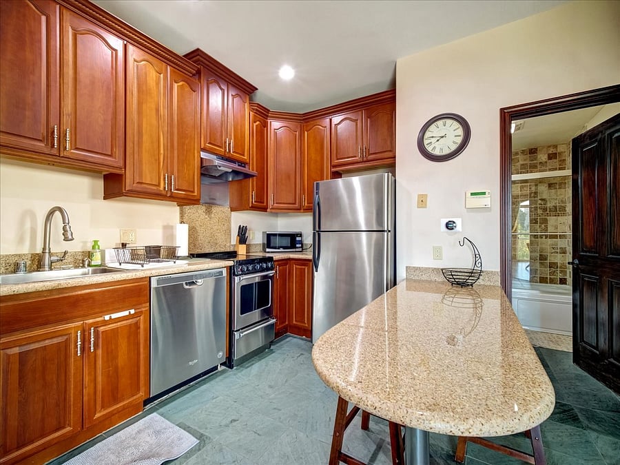 Furnished Finder property 1055623_1 photo 10