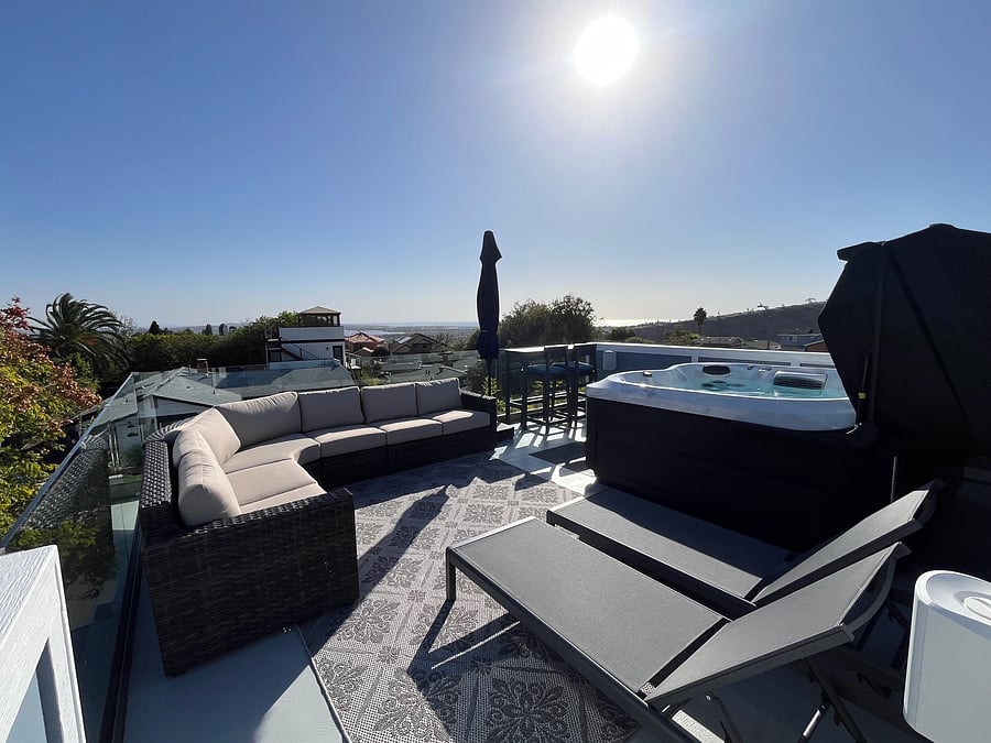 Rooftop Deck
