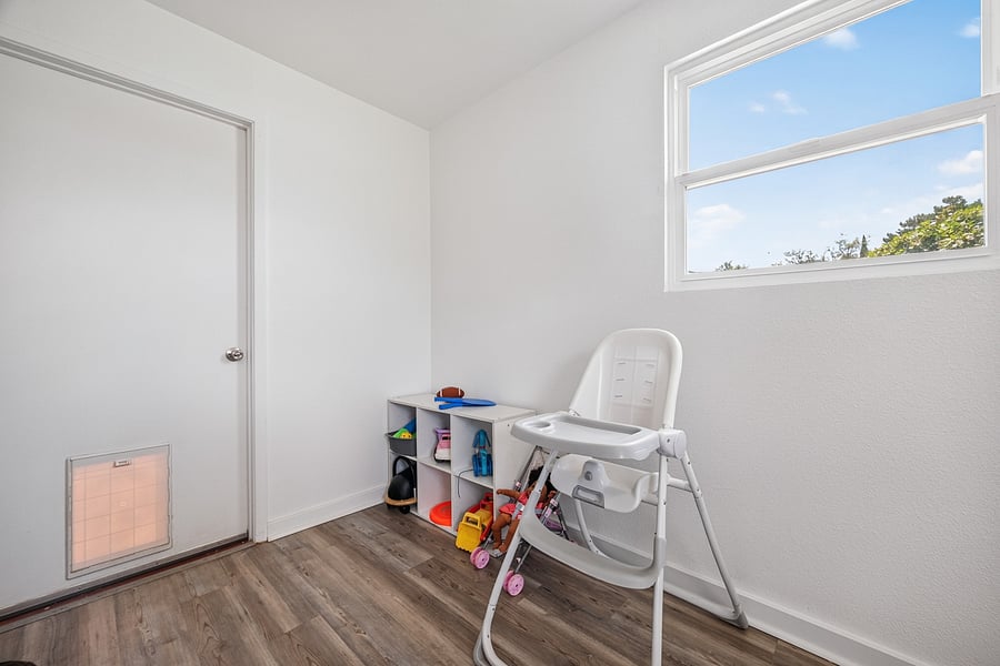 Furnished Finder property 1055636_1 photo 21