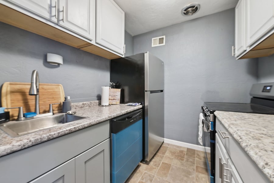 Furnished Finder property 1055637_1 photo 3
