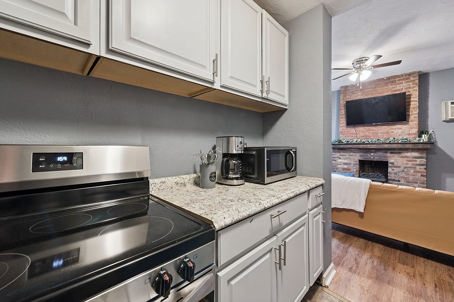 Furnished Finder property 1055637_1 photo 4