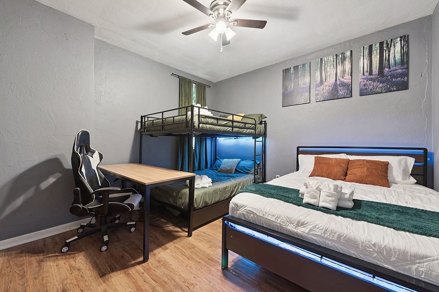 Furnished Finder property 1055637_1 photo 9