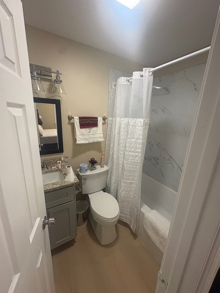 Furnished Finder property 1055645_1 photo 13