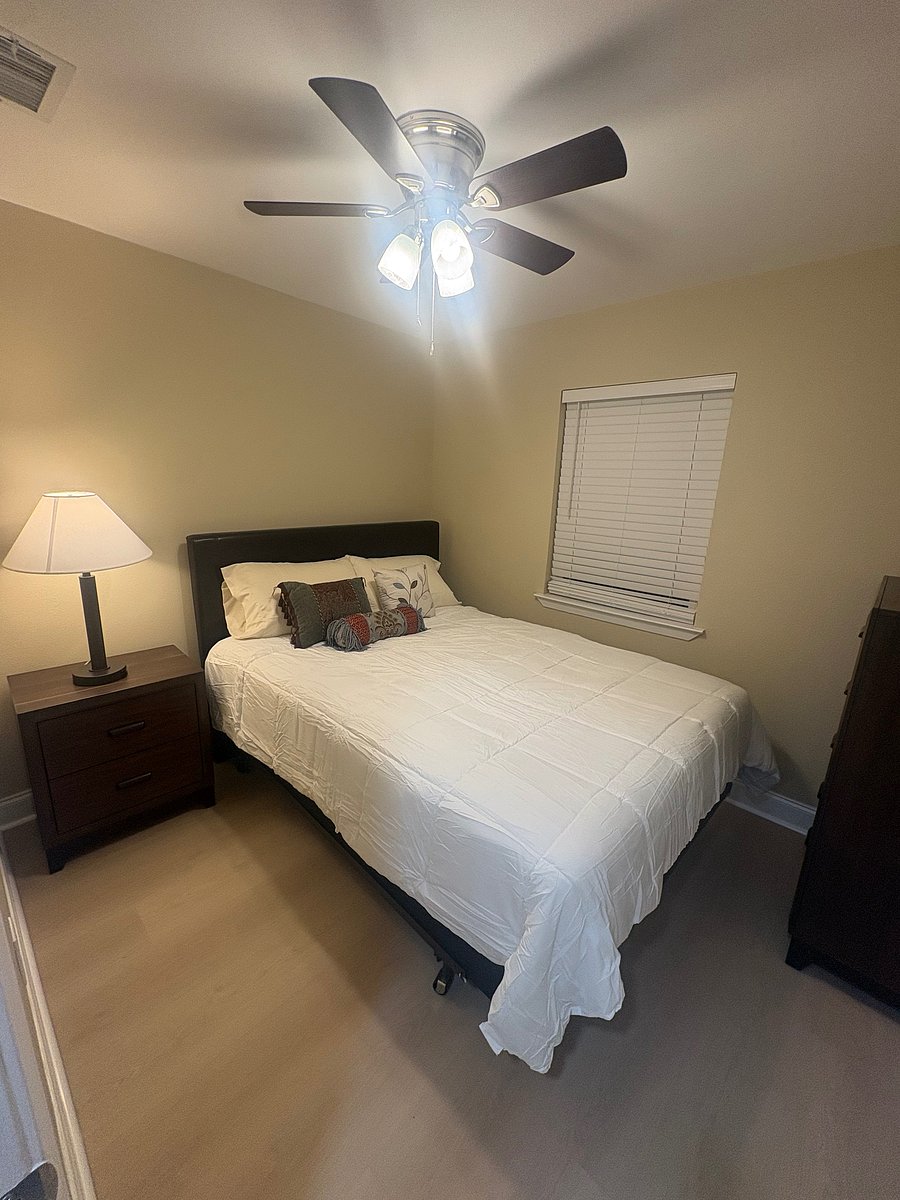 Furnished Finder property 1055645_1 photo 12