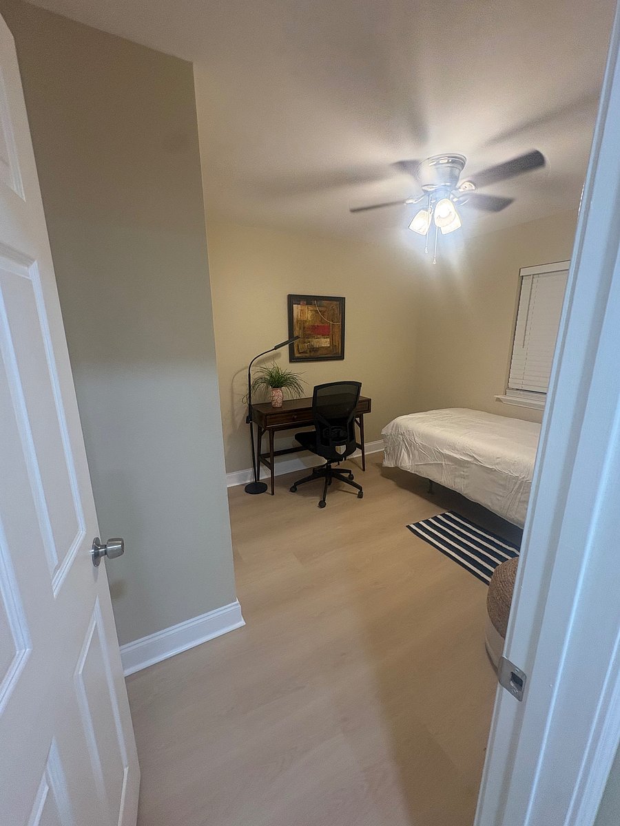 Furnished Finder property 1055645_1 photo 11