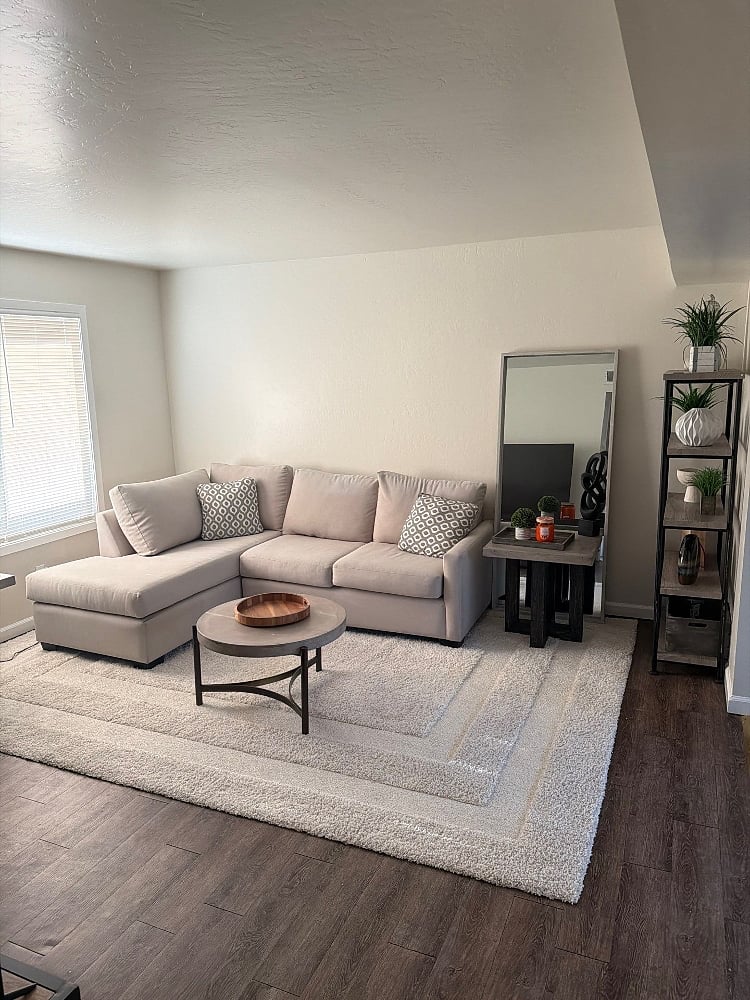 Furnished Finder property 1055661_1 photo 1