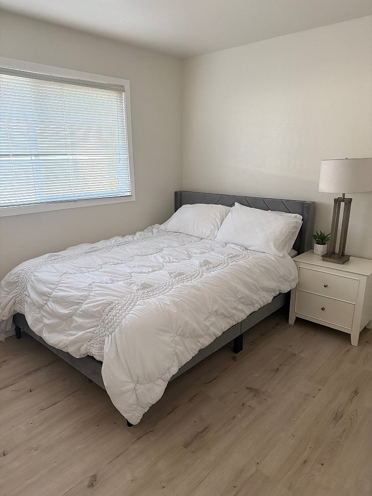 Furnished Finder property 1055661_1 photo 6
