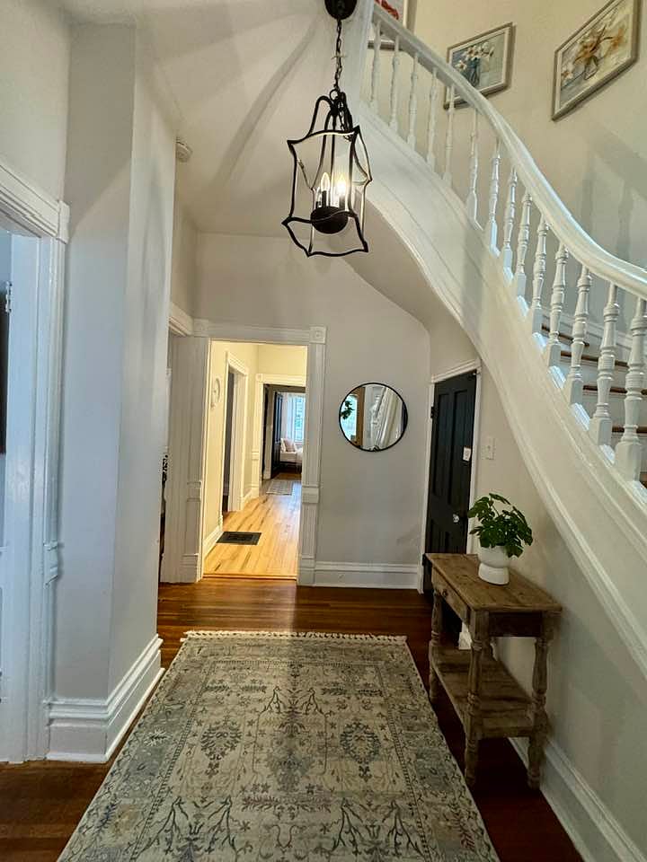 Furnished Finder property 1055681_1 photo 4
