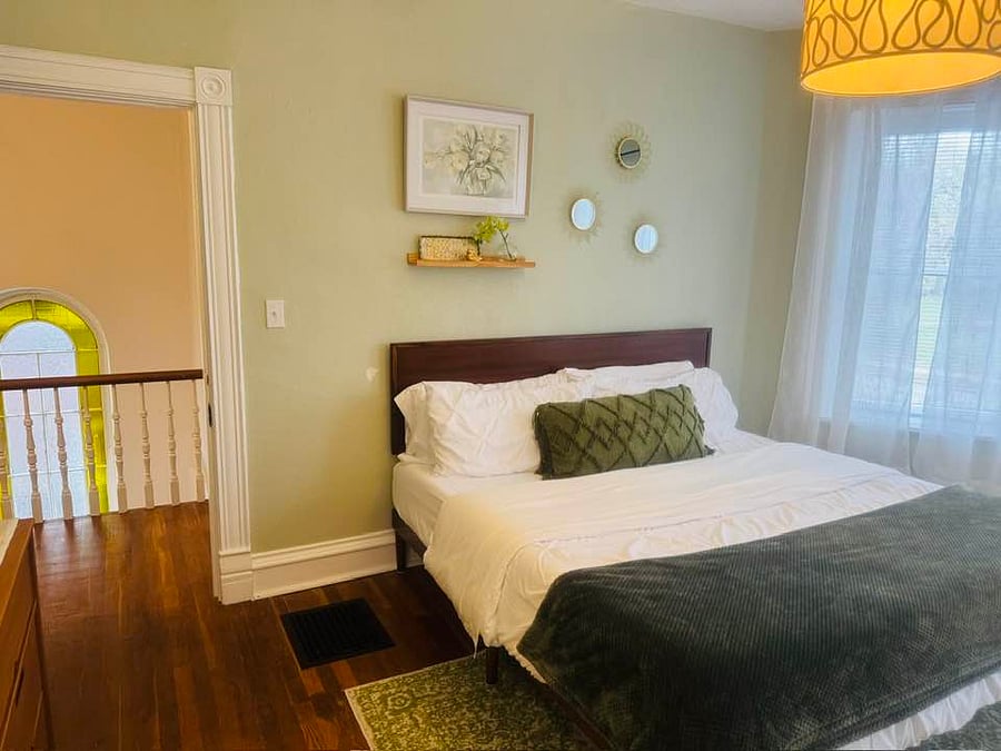 Furnished Finder property 1055681_1 photo 25