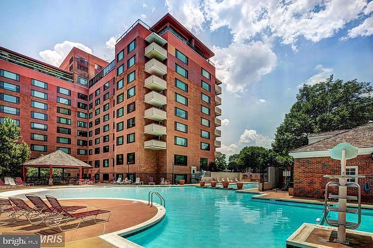 Furnished Finder property 1055682_1 photo 32