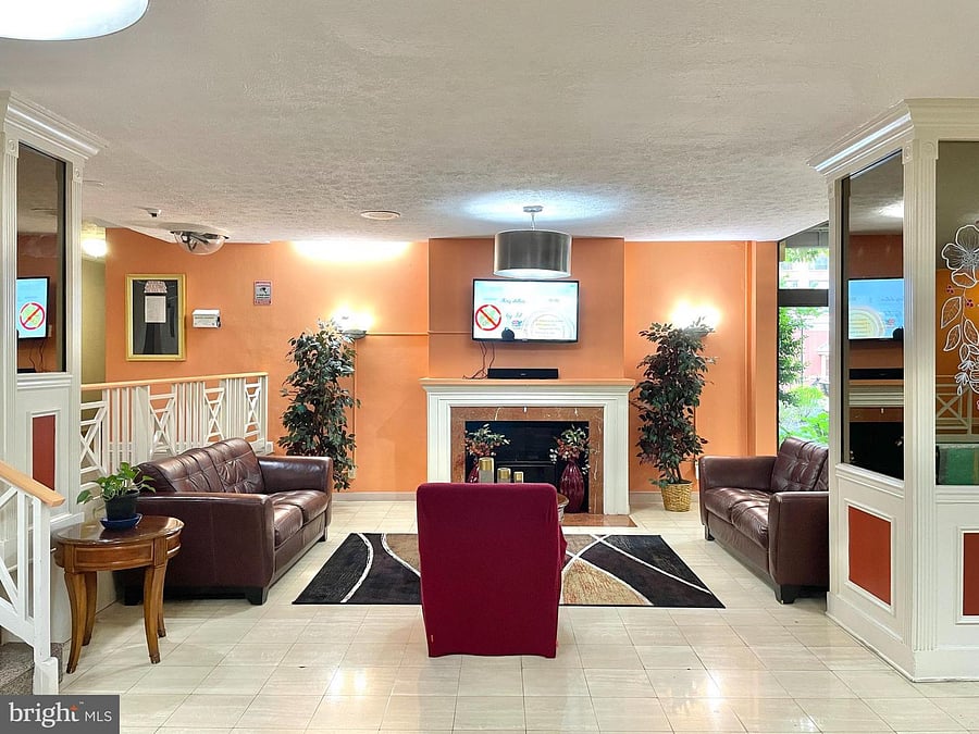 Furnished Finder property 1055682_1 photo 3