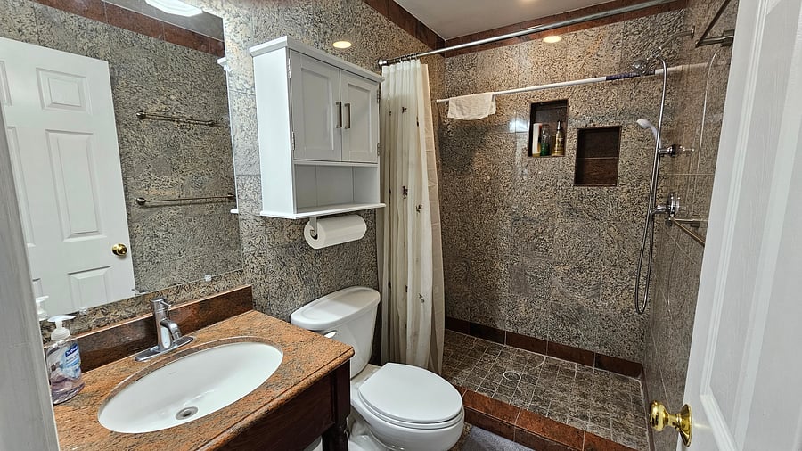 Furnished Finder property 1055702_1 photo 6