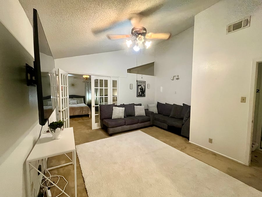Furnished Finder property 1055727_1 photo 3