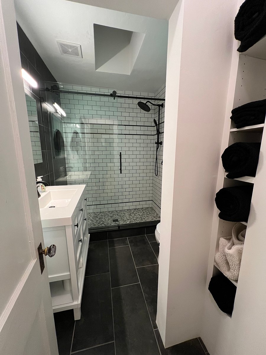 Furnished Finder property 1055739_1 photo 8