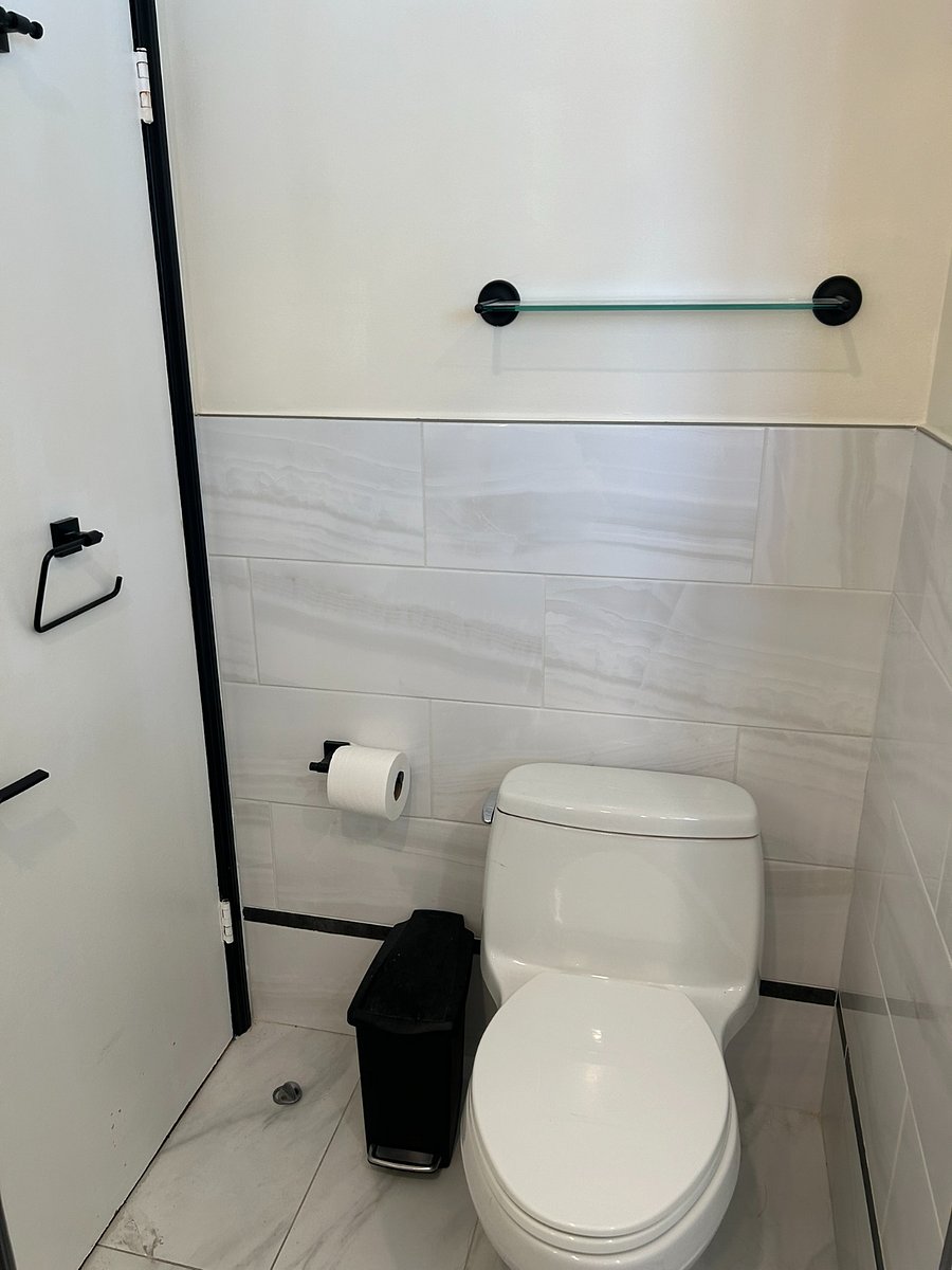 Furnished Finder property 1055760_1 photo 28